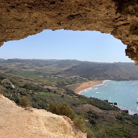 Ferienwohnung Sunrise Apt Near Beach Smarttv & Netflix Birżebbuġa Exterior foto