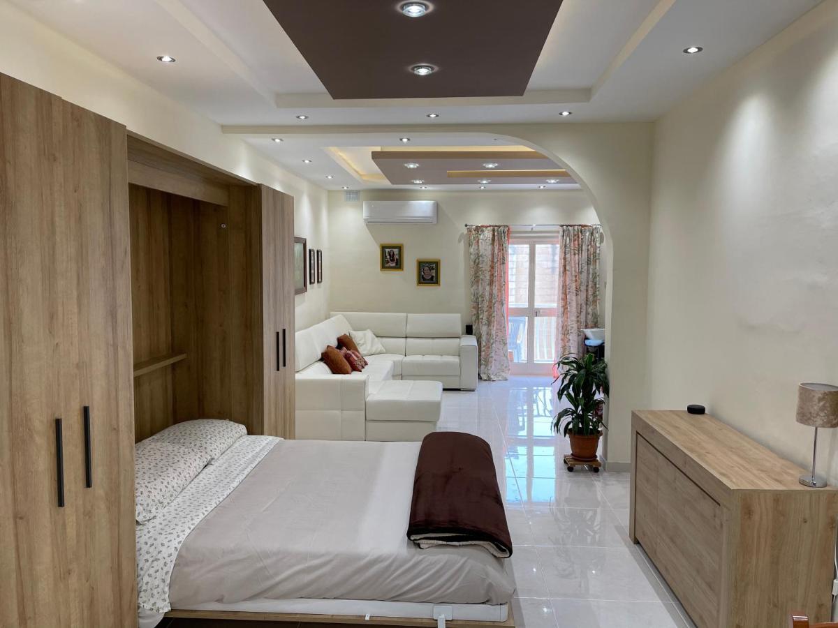 Sunrise Apt Near Beach Smarttv & Netflix Birżebbuġa Exterior foto