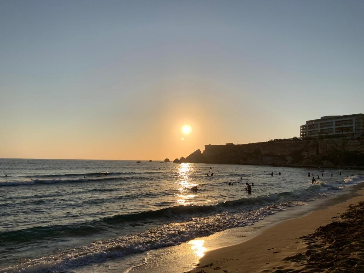 Sunrise Apt Near Beach Smarttv & Netflix Birżebbuġa Exterior foto
