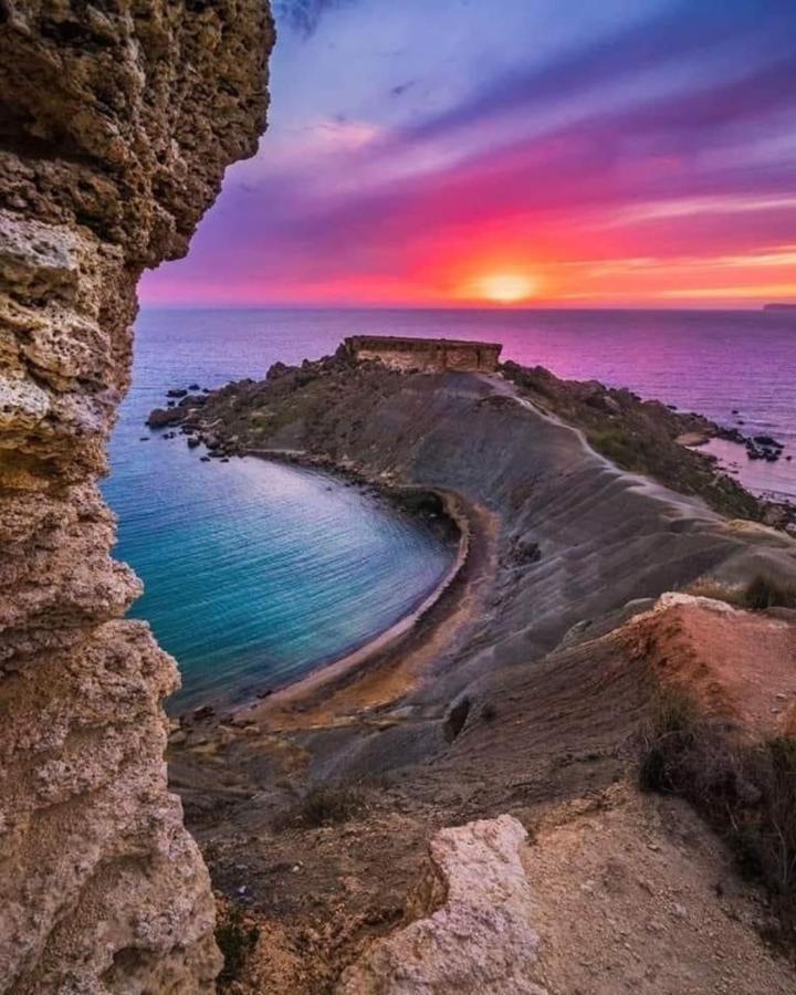 Sunrise Apt Near Beach Smarttv & Netflix Birżebbuġa Exterior foto